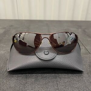 Discontinued Oakley Restless Vintage Metal Aviator Sunglasses